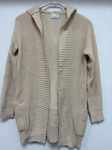 새상품급 에고이스트 후드 부착 가디건