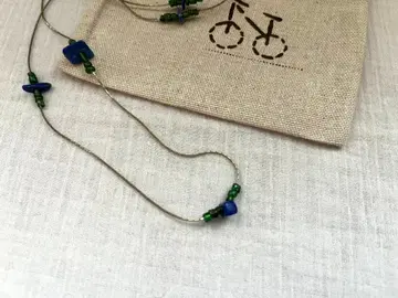 앙리크 / Henry cuir 비즈 목걸이 보관 주머니 포함