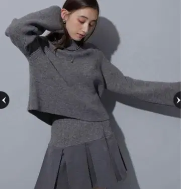 Rirandture 크롭 니트 x 턱 미니 스커트 세트 tnsk