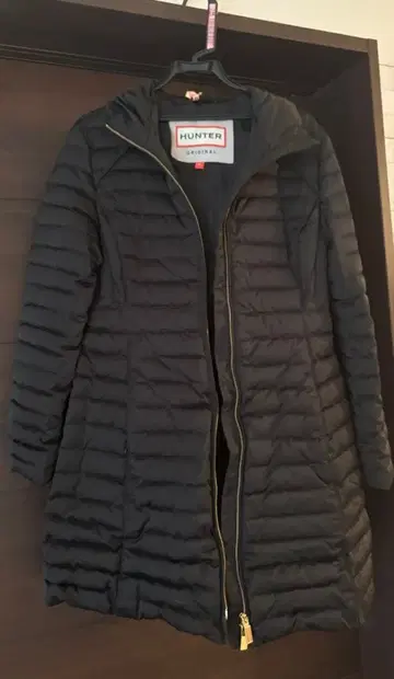 [ 새상품급 ] HUNTER 헌터 롱 다운 자켓 퍼 후드 부착 블랙