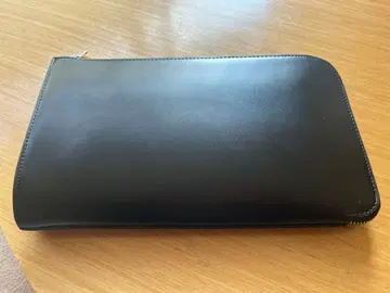 MURA 클러치백 블랙