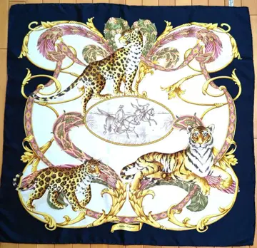 Salvatore Ferragamo 실크 스카프 네이비