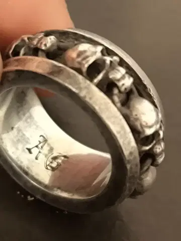 레어 A&G 실버 925 롤링 스컬 반지