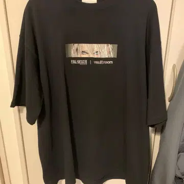 FFVII REBIRTH x vaultroom SEPHIROTH TEE