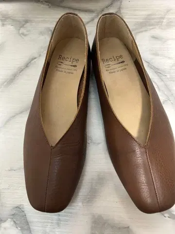 Recipe 가죽 플랫슈즈 브라운 24.5