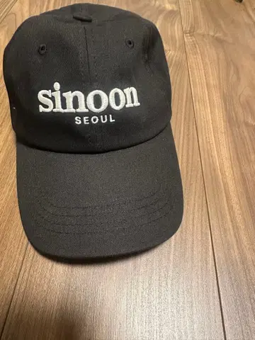 Sinoon 클래식 로고 캡 (블랙)