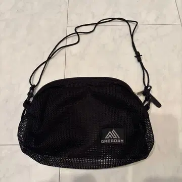 GREGORY 메쉬 사코슈 블랙