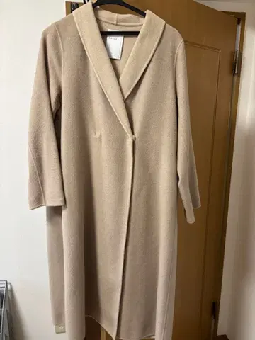 노블 리버 숄카라 코트