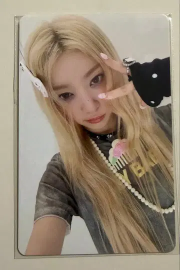 ILLIT 모카 weverse 럭키 드로우 선착순 혜택 트레이딩 카드