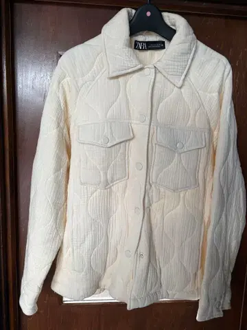 ZARA 아이보리 퀼팅 자켓 S