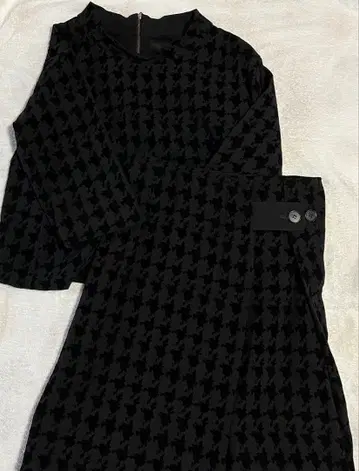 LEQUIPE 블랙 하운드투스 셋업 사이즈 38