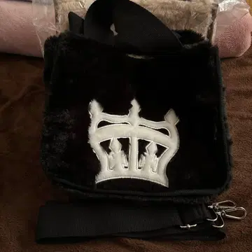 RODEO CROWNS BOWL 크라운 퍼 토트백