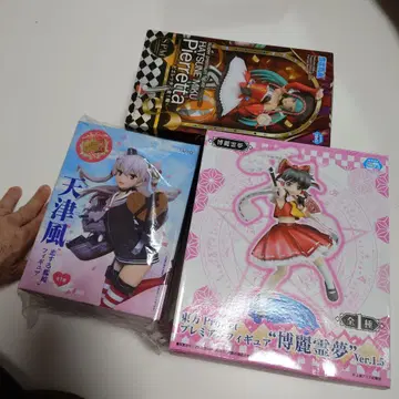 하쿠레이 레이무 텐신후 하츠네 미쿠 피에레타 피규어 미개봉