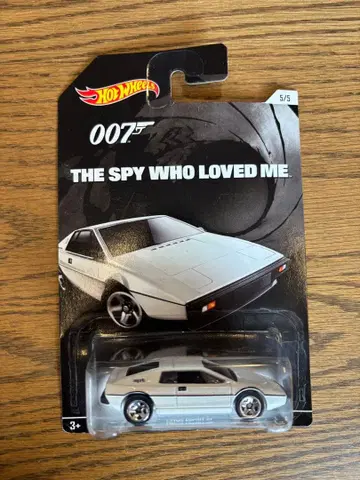 미개봉 새상품 007 나를 사랑한 스파이 로터스 에스프리 미니카 1/64