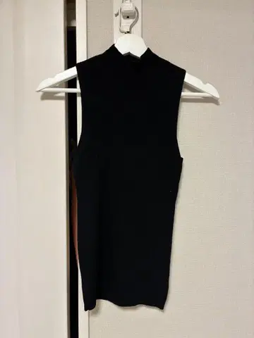 Theory 블랙 슬리브리스 S