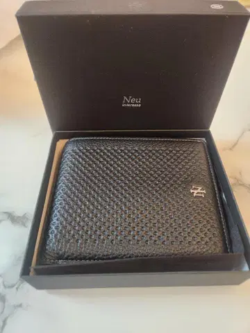 미사용 뉴 인텔리세 접이식 지갑 블랙