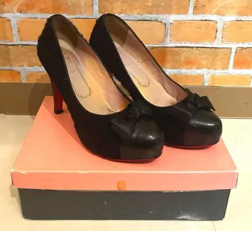 카리아링 리본 펌프스 24.5cm