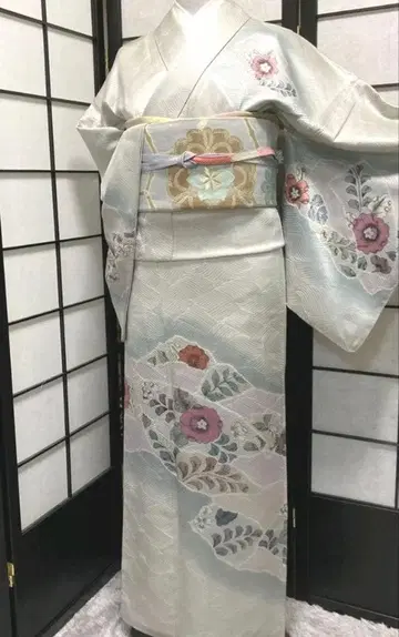 호몬기 츠지카 꽃 물결 문양 그레이 일품 순수 실크 기모노 이중 기모노