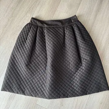 컨디션 최상 폭시 FOXEY 퀼팅 스커트 칸파뉴라 브라운