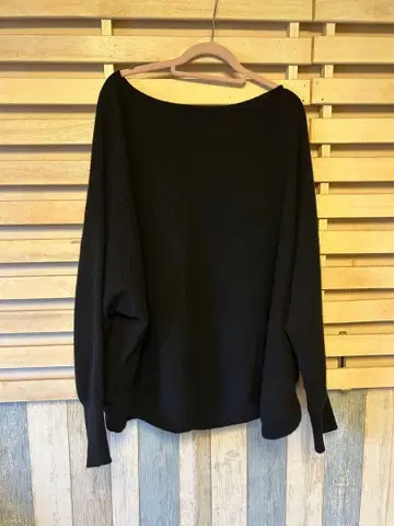 noble 파인 울 돌먼 풀오버 블랙