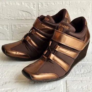 새상품급 NO NAME 웨지솔 스니커즈 23.5cm 노네임