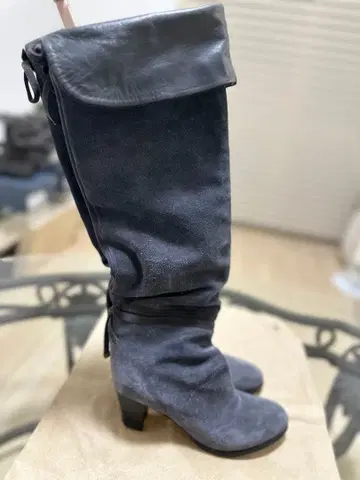 세르지오로시 그레이 스웨이드 롱 부츠