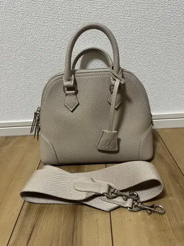 컨디션 최상! Mila Owen (밀라 오웬) 와이드 숄더 보스턴 백