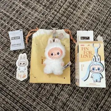 [정품] [H] 라부부 Labubu 알파벳