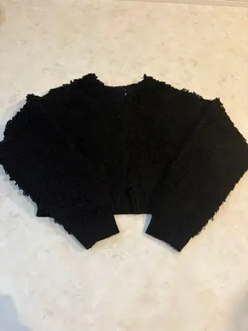 LEPSIM 블랙 보아 가디건