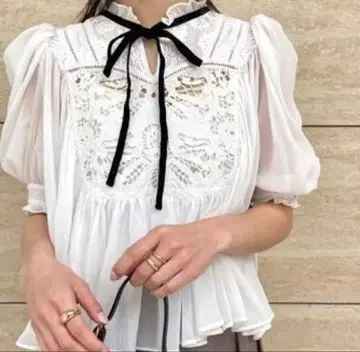 스나이델 자수 양류 쉬폰 블라우스 SNIDEL 화이트 블랙