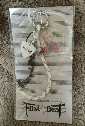 야바나 레이 B&ZAI FirstBeat 스트랩 키링 7MEN