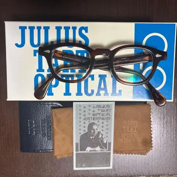 JULIUS TART OPTICAL AR 42-22 DEMI AMBER
