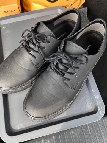 블랙 캐주얼 슈즈