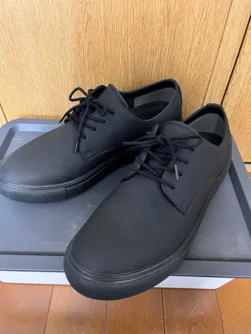 블랙 캐주얼 슈즈