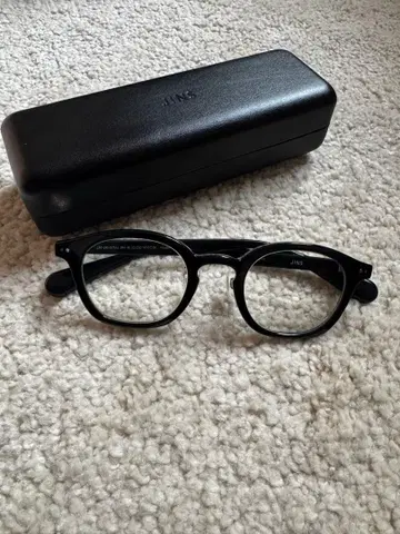 JINS 블랙 패션 안경
