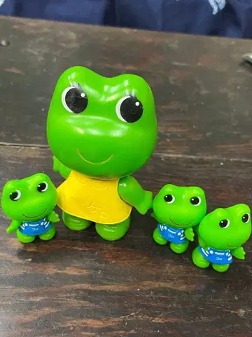 개구리 캐릭터 4체 세트