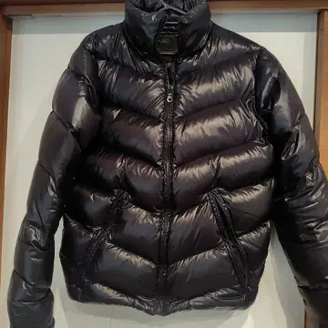블랙 다운 자켓 스탠드 카라