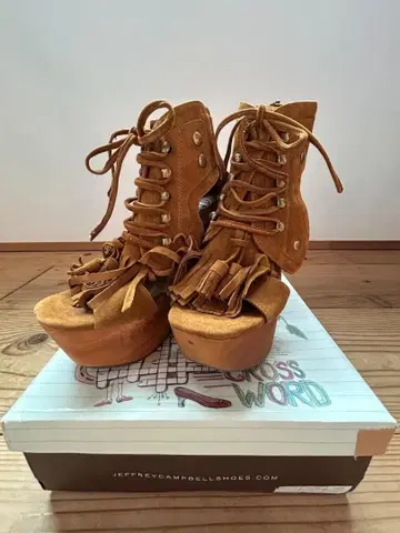 제프리 캠벨 브라운 플랫폼 부티