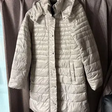 새상품급 후드 부착 롱 다운 자켓 베이지