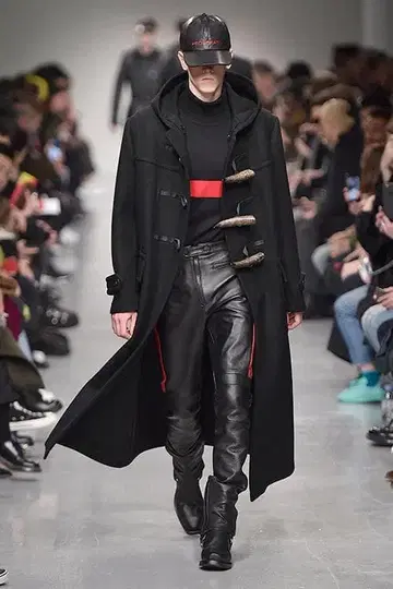 존 로렌스 설리번 더플 코트