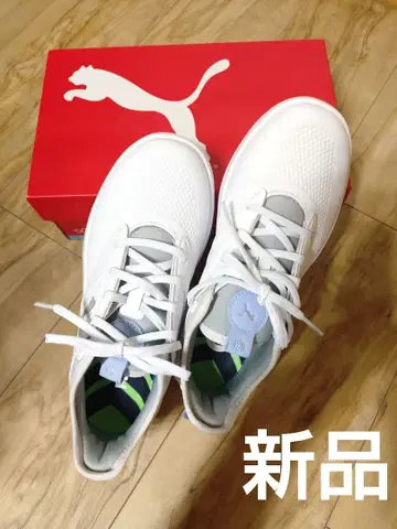 미사용 새상품 PUMA 화이트 여성용 스니커즈 23cm 경량 워킹