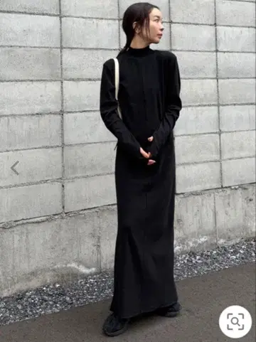 select MOCA by son 핑거 슬리브 프티 하이 리브 원피스