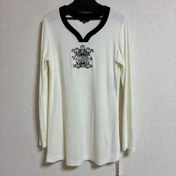 VALENZA 화이트 긴팔 상의