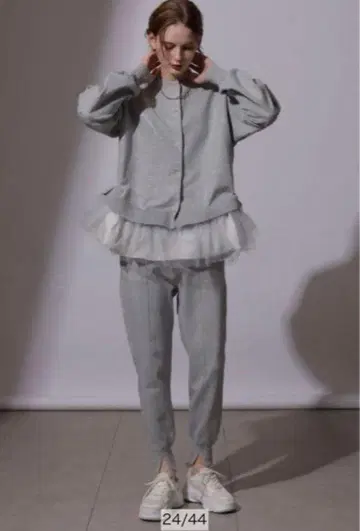 CADUNE 라메 니트