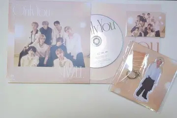 MAZZEL Only You MUZEUM반 아크릴 스탠드 포함