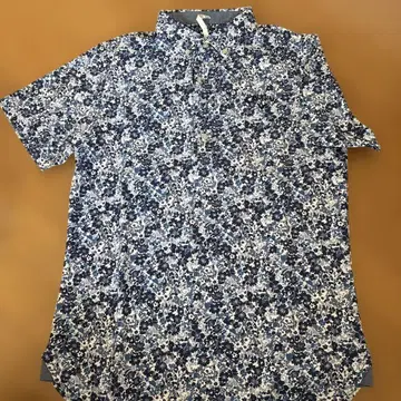 꽃무늬 버튼 다운 셔츠 클리닝 완료 캘러웨이