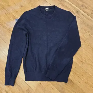 UNIQLO 네이비 캐시미어 스웨터 S