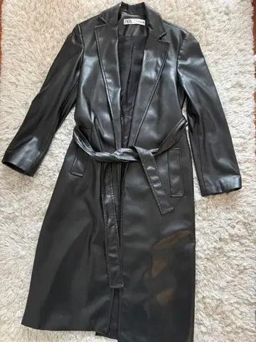 ZARA 블랙 에코 가죽 롱 코트