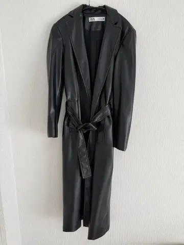 ZARA 블랙 에코 가죽 롱 코트