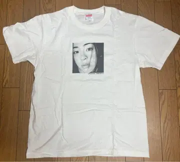 우타다 히카루 네임 T셔츠 새상품급 M사이즈